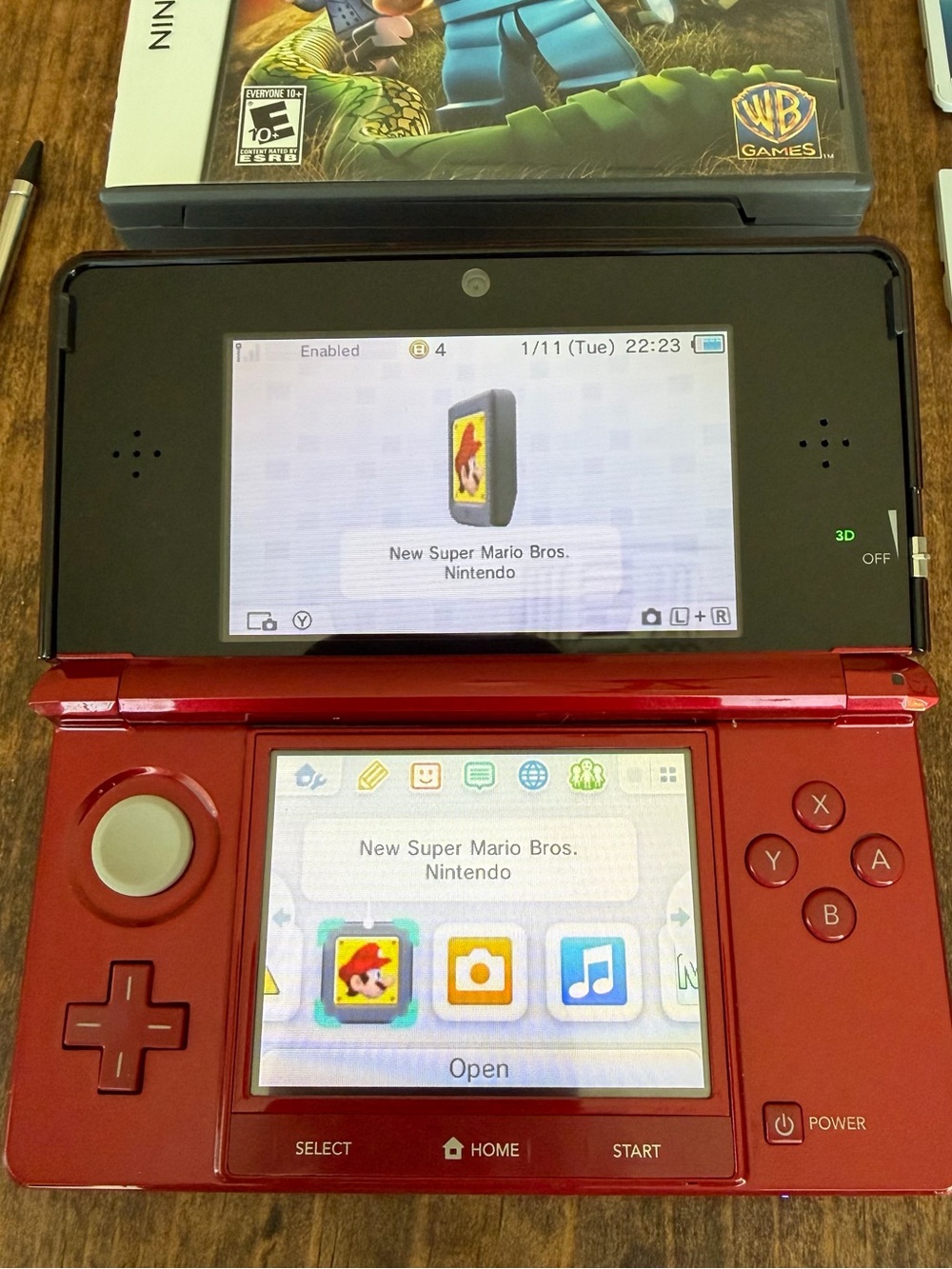 Nintendo 3DS Red Portable Gaming System with Mario Display - Picture 2 of 9